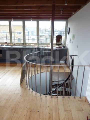 			2 Bedroom, 1 bath, 1 reception Flat			 Albert Street, CAMDEN